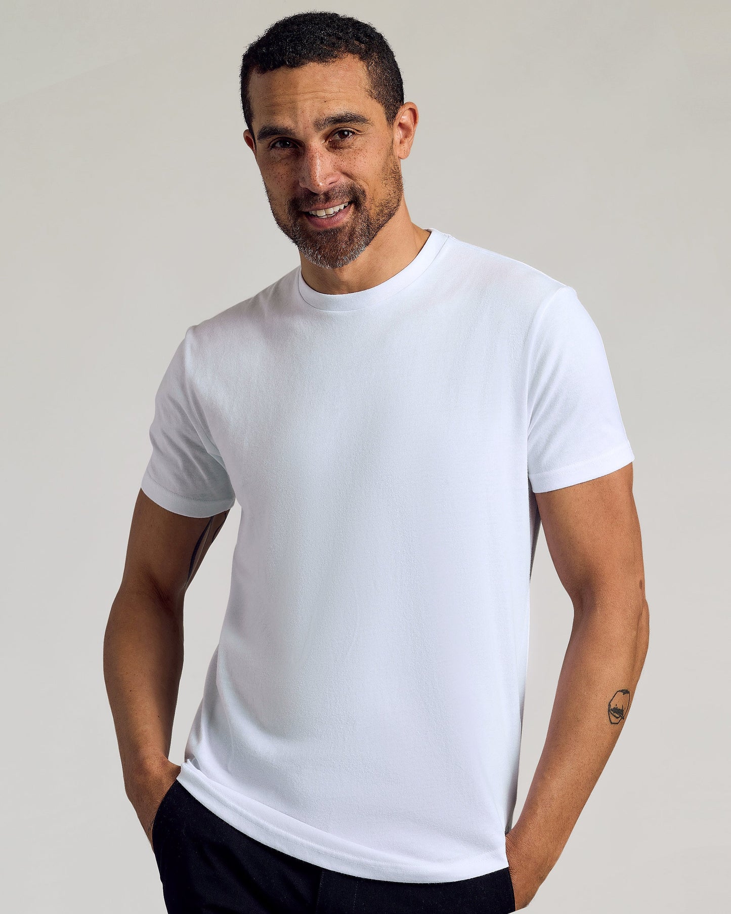 White Curved Hem Classic Crew Neck 6-Pack