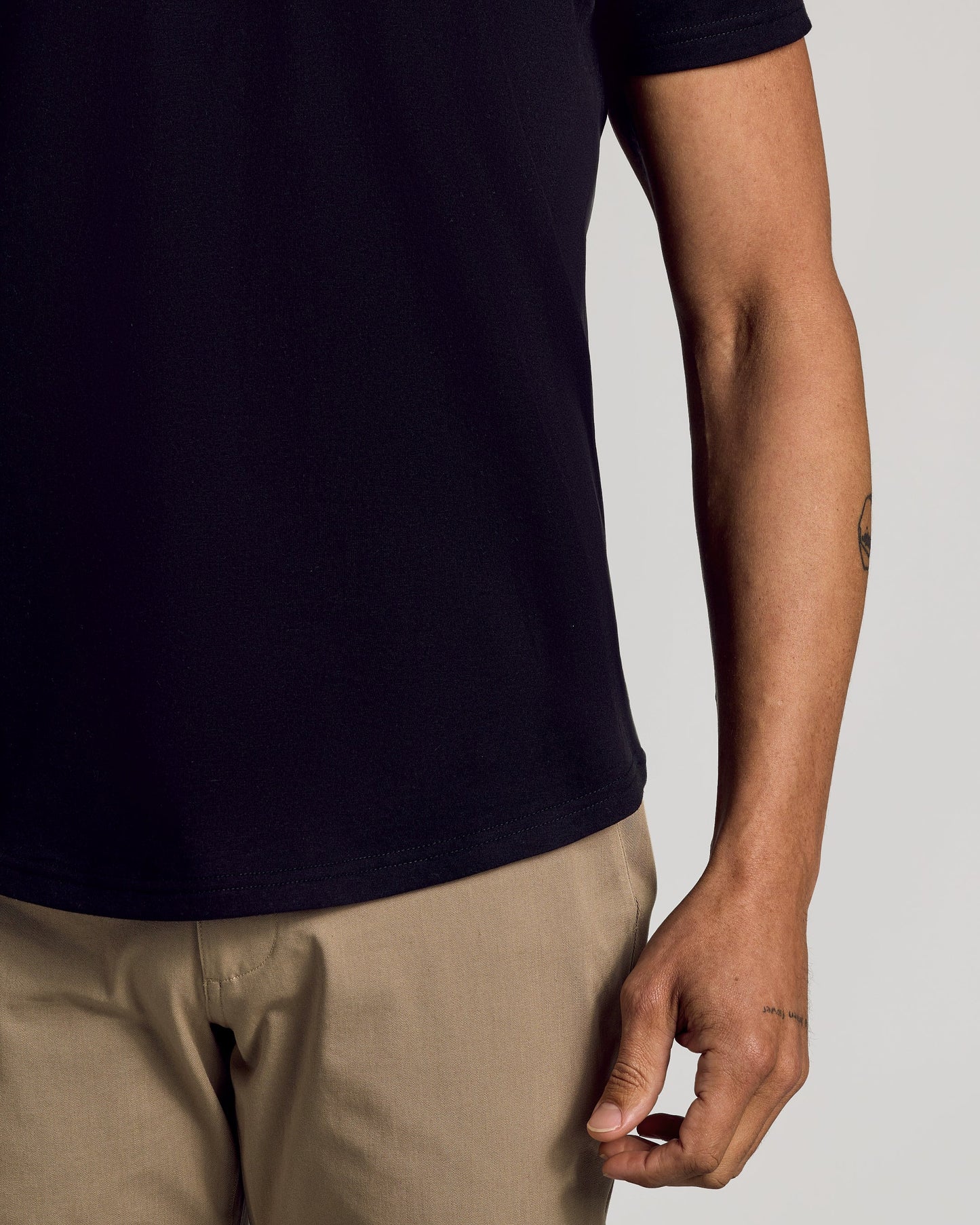 Black Curved Hem Classic Crew Neck 6-Pack