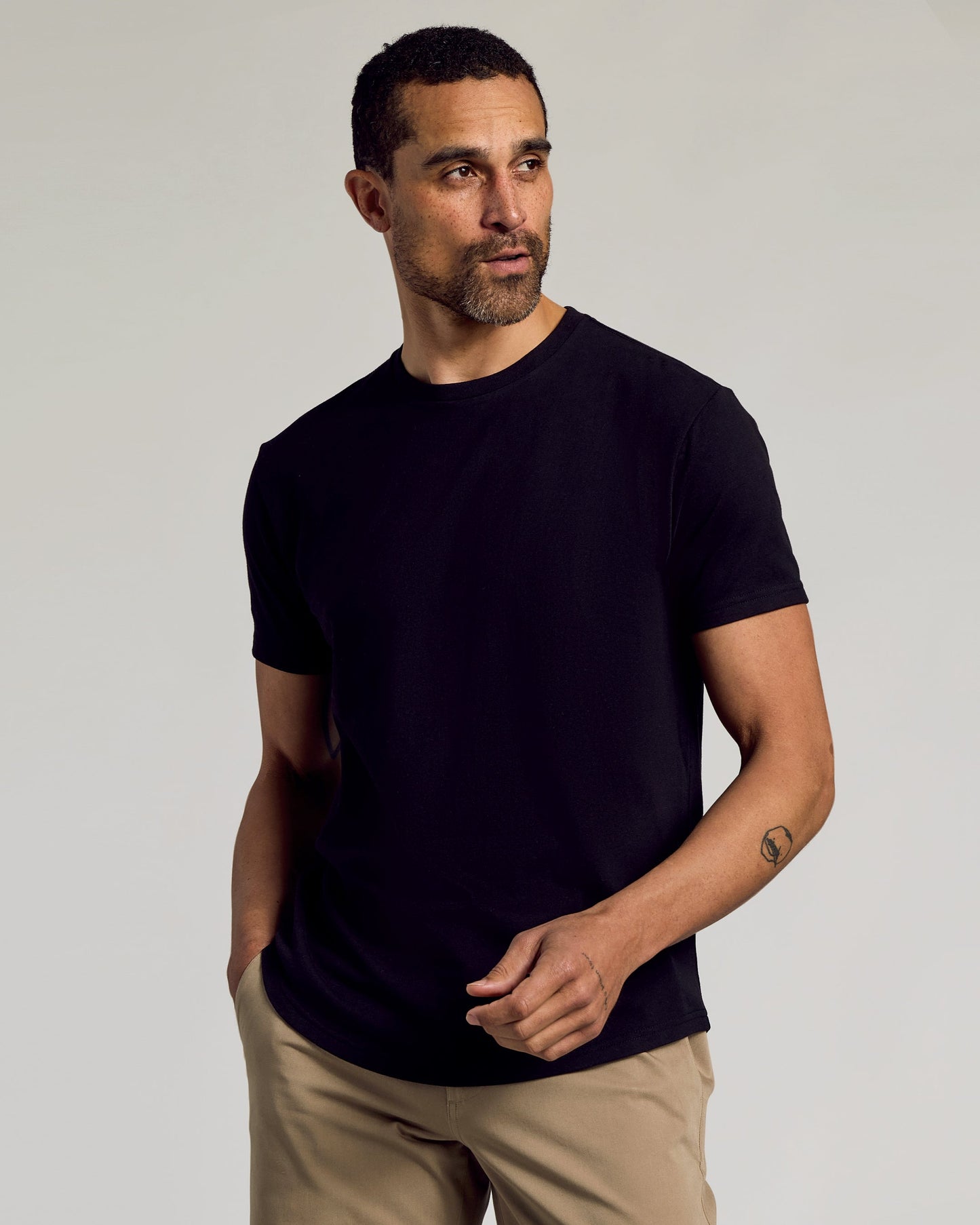 Black Curved Hem Classic Crew Neck 12-Pack